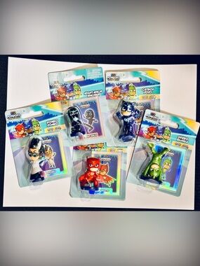 Full Set of PJ Masks Mini Figures with Holographic Cards